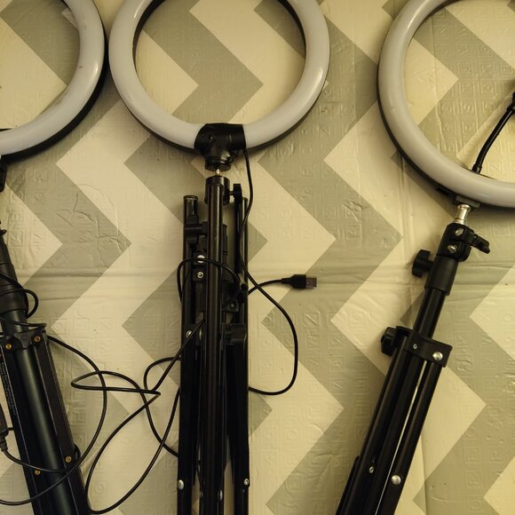 3 Ring Light with Tripod Stand LED Circle Lights Vlog Phone Holder - Picture 3 of 5